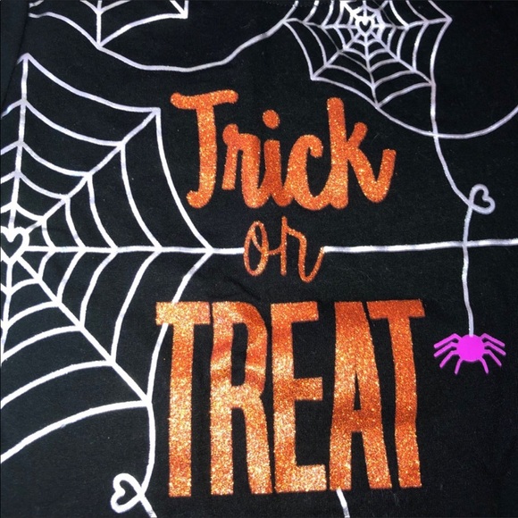 🌟 Halloween Trick or Treat Tee - Picture 4 of 10